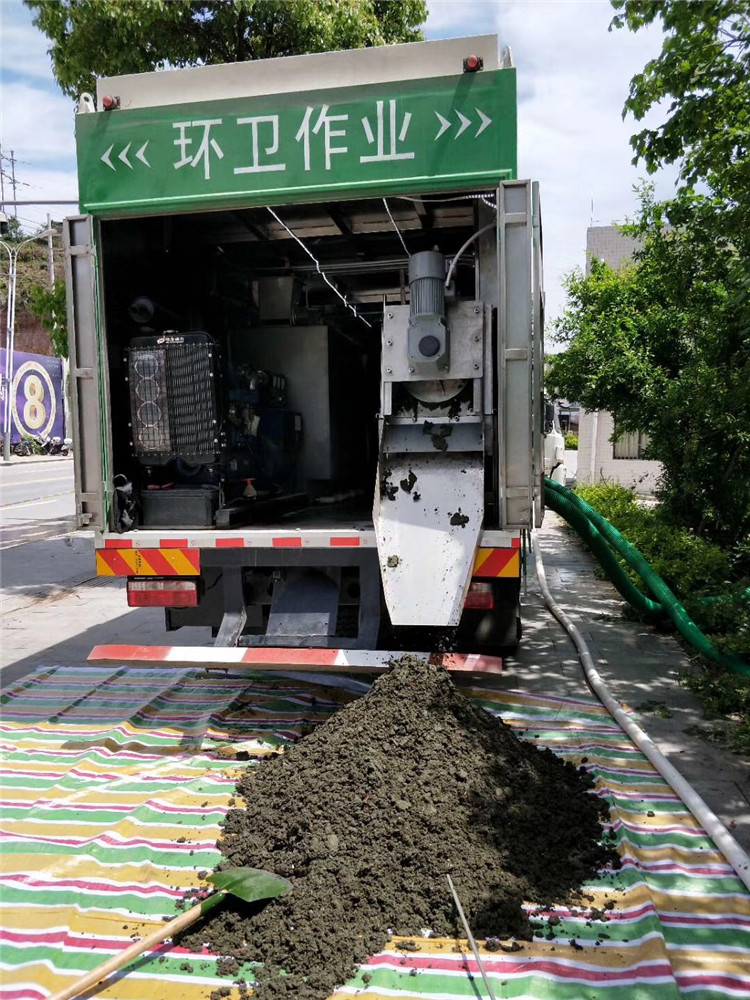 精河淤泥干湿分离