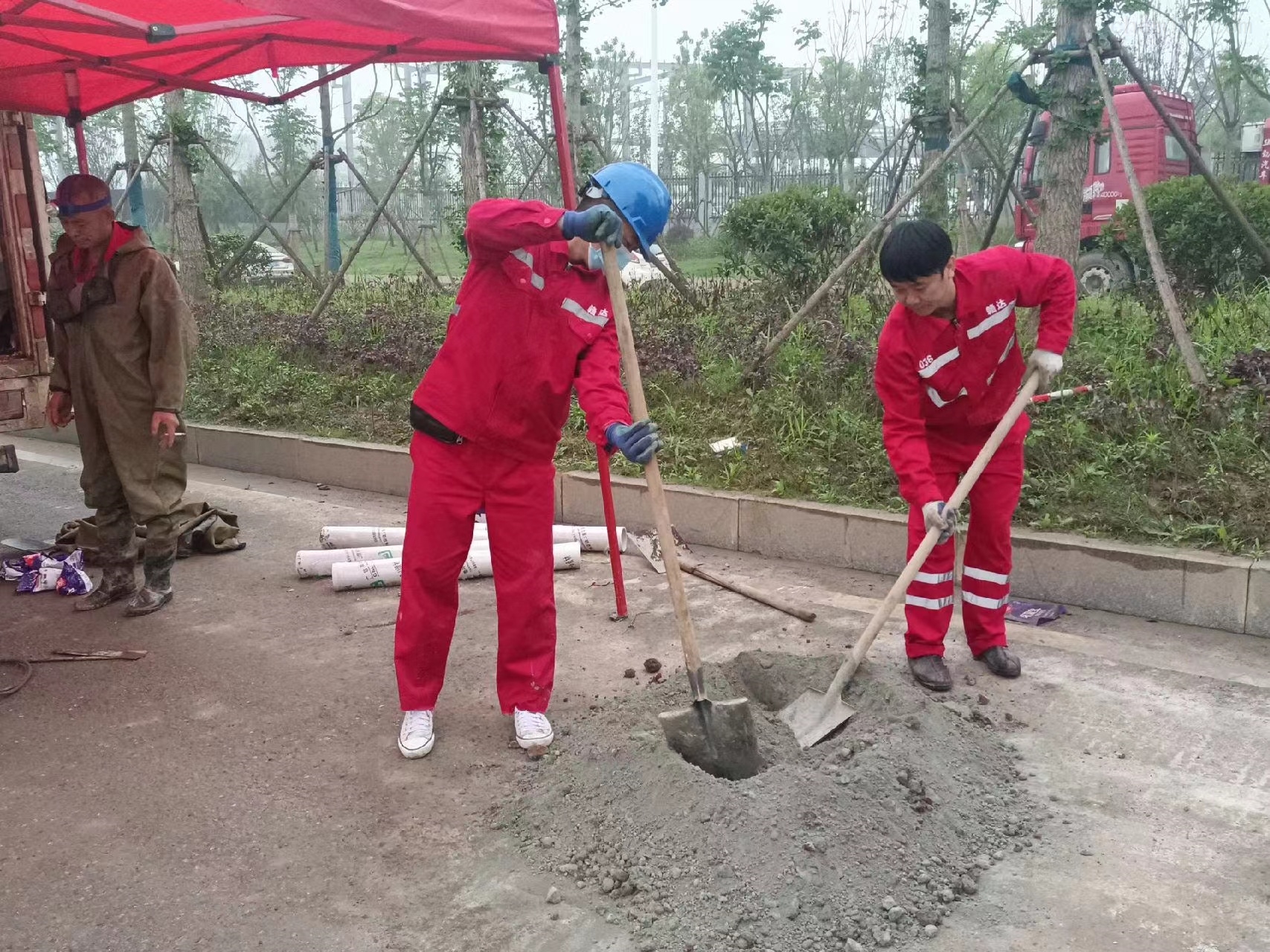 精河管道疏通哪家好】及时进行市政管道清淤